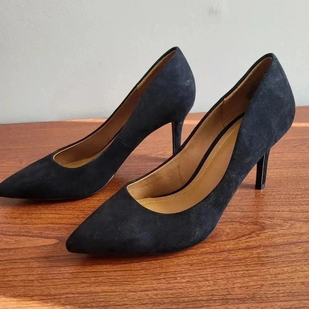 H&M Business Casual Neutral Faux Suede Black Pointy Toe Heels(38)